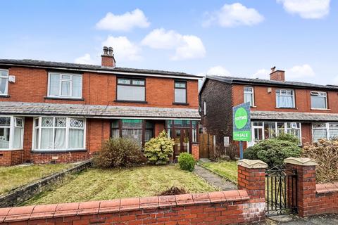 3 bedroom semi-detached house for sale, Radcliffe New Road, Whitefield, M45