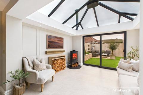 6 bedroom detached house for sale, Orchard End, Chieveley, Newbury, Berkshire, RG20