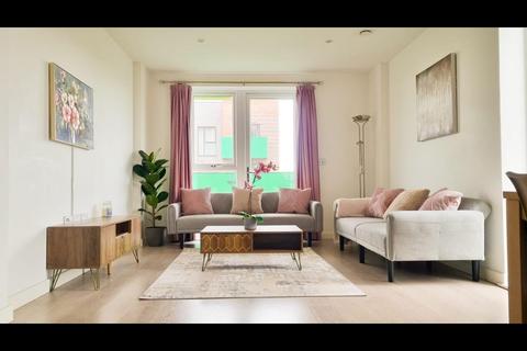2 bedroom flat for sale, Matthews Close, Wembley