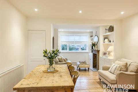 2 bedroom terraced house for sale, High Street, West Molesey KT8