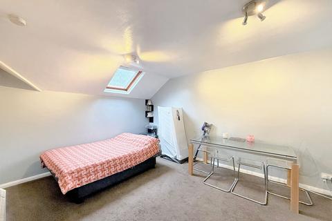 undefined, Nicholls Avenue, Uxbridge, UB8