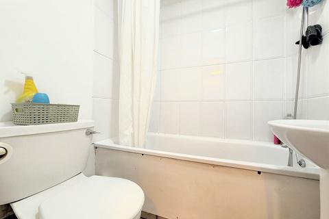 undefined, Nicholls Avenue, Uxbridge, UB8