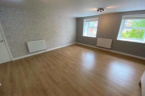 2 bedroom apartment for sale, Kingsley Park Terrace, Kingsley, Northampton NN2