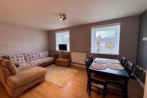 2 bedroom apartment for sale, Kingsley Park Terrace, Kingsley, Northampton NN2