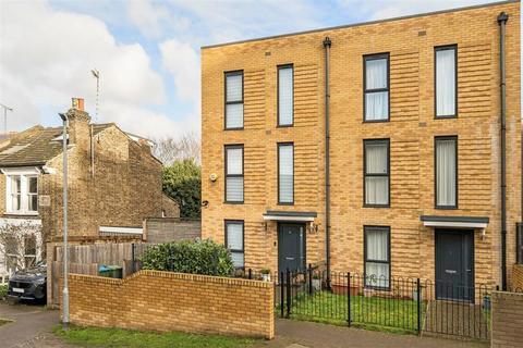 undefined, Bowen Drive, London SE7