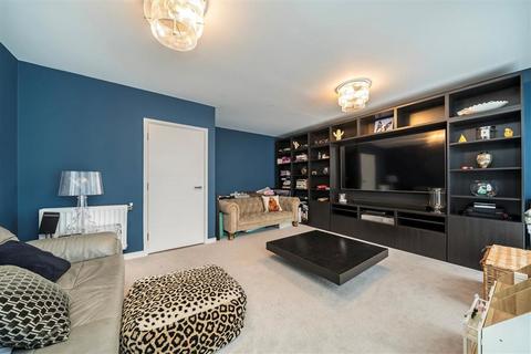 undefined, Bowen Drive, London SE7