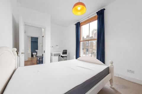 2 bedroom flat for sale, Pomfret Road, SE5