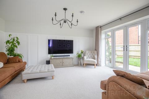 4 bedroom detached house for sale, Smallcroft Crescent, Wymondham