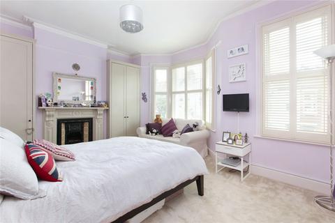 4 bedroom terraced house for sale, Cathles Road, Clapham South, London