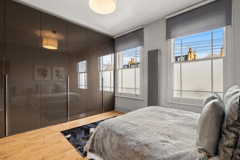 undefined, Rees Street, London