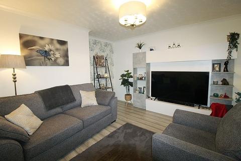 3 bedroom semi-detached house for sale, 21 Hawthorne Avenue