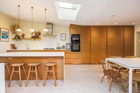 3 bedroom semi-detached house for sale, London Road, Haywards Heath RH17