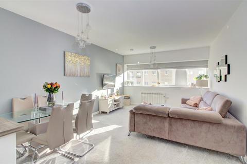 undefined, 12 Cedar Court, Malmesbury