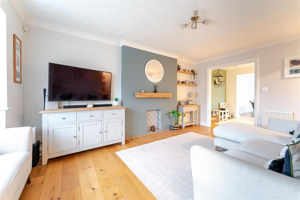 140 Broadoak Road Langford, Bristol BS40 5 HB 12.jp