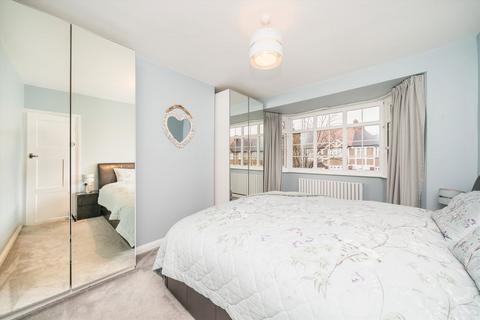 3 bedroom end of terrace house for sale, Maycross Avenue, Morden SM4