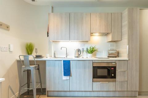 Studio to rent, Union Street, Sheffield S1
