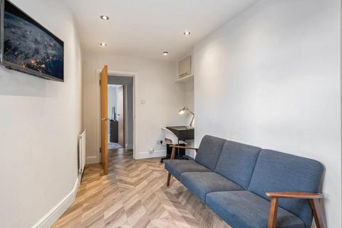 undefined, Quested Court, Hackney, E5