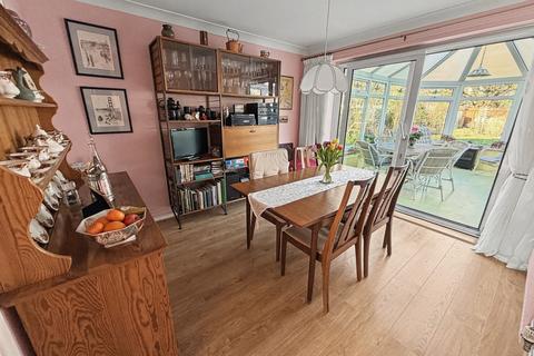 5 bedroom detached house for sale, Merley