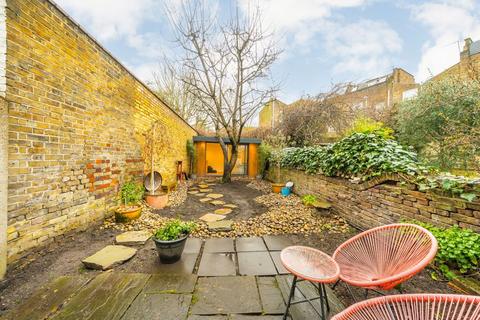 1 bedroom flat for sale, Rhyl Street, London NW5
