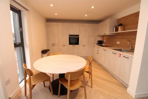 2 bedroom apartment to rent, Minerva Way, Glasgow G3