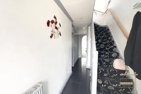 undefined, Hadley Gardens, SOUTHALL UB2