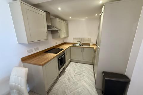 1 bedroom flat to rent, Cornfield Lane, Eastbourne BN21