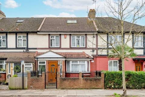 undefined, Lionel Road North, Brentford, TW8