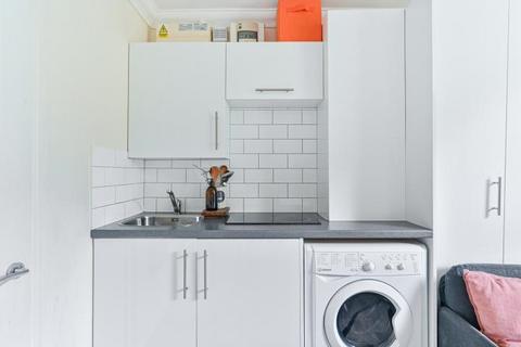 1 bedroom flat for sale, Breakspears Road, London, SE4