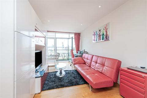 1 bedroom apartment for sale, Hepworth Court, Grosvenor Waterside, 30 Gatliff Road, London, SW1W