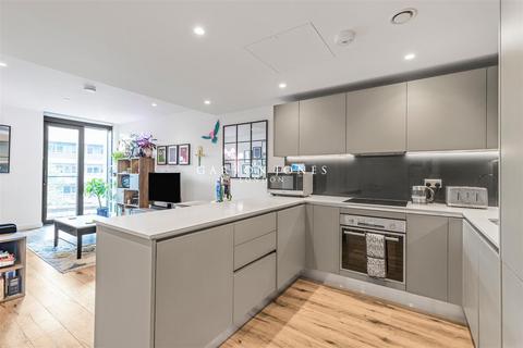 1 bedroom apartment for sale, The Dumont, 27 Albert Embankment, Vauxhall, London, SE1