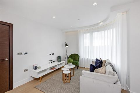 1 bedroom apartment to rent, Tower One, The Corniche, 24 Albert Embankment, Vauxhall, London, SE1