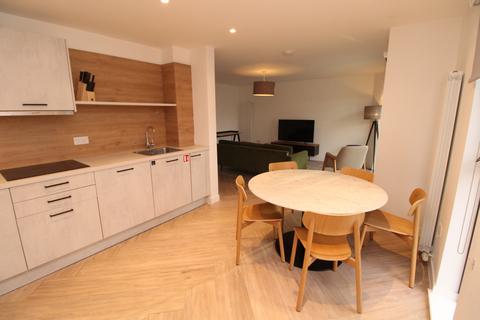 2 bedroom apartment to rent, Minerva Way, Glasgow G3