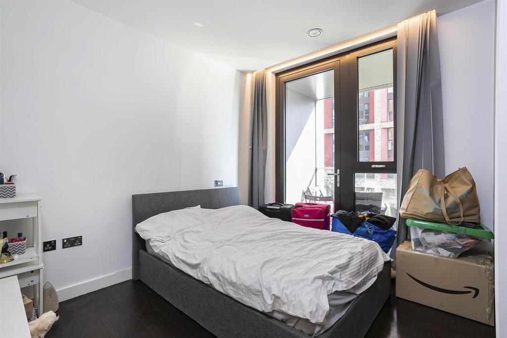 Bedroom.JPG