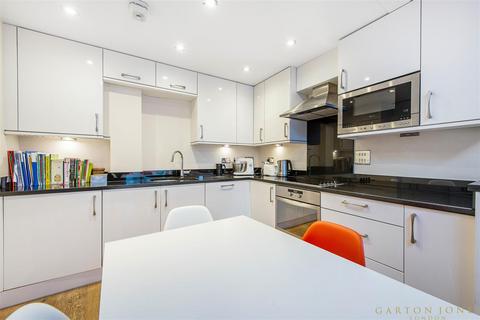 2 bedroom apartment for sale, Dolben Court, Montaigne Close, Westminster, London, SW1P