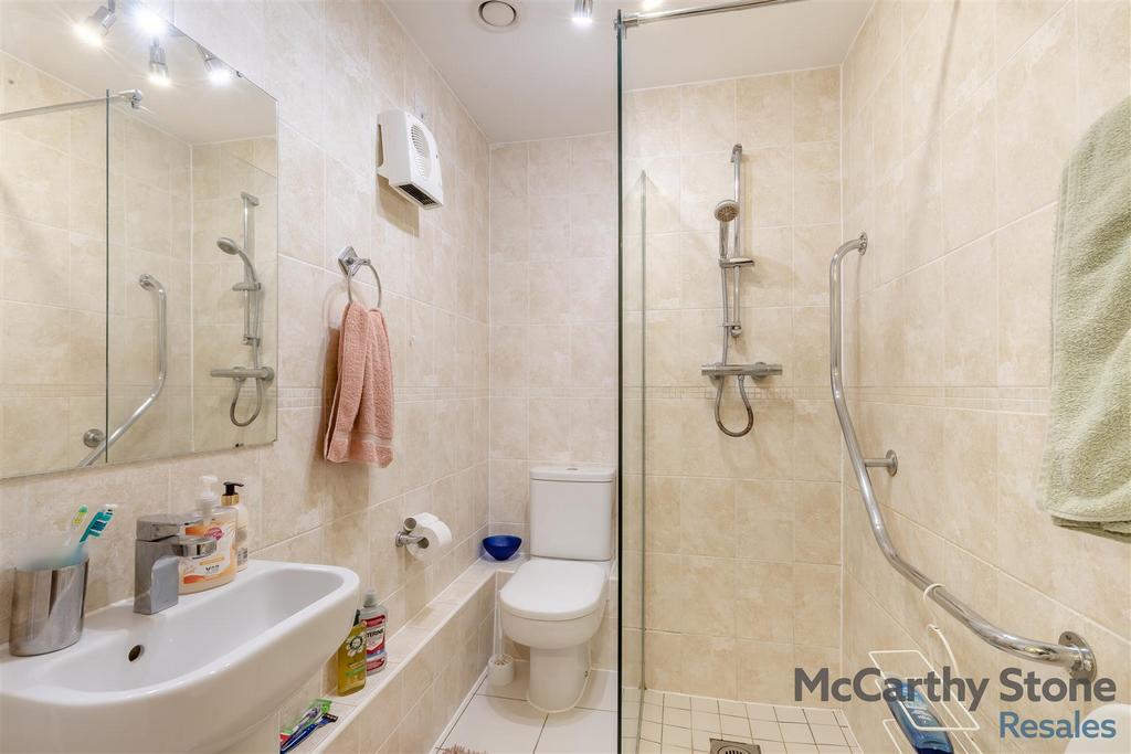 8676928-interior09.jpg