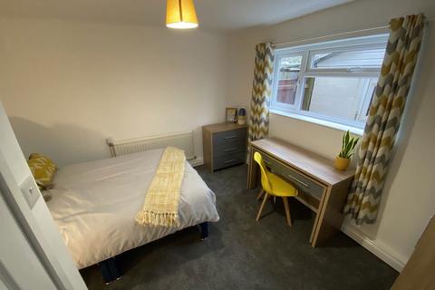 undefined, Room 5, Brynmore, Peterborough, PE3 8JF