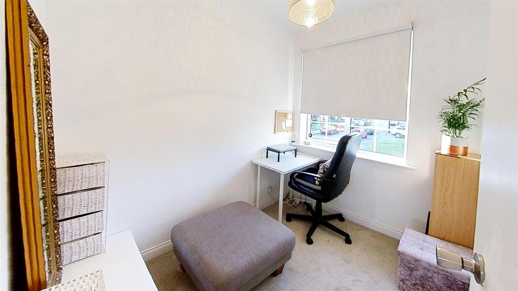 Barbican-Road-W12-Bedroom(2).jpg