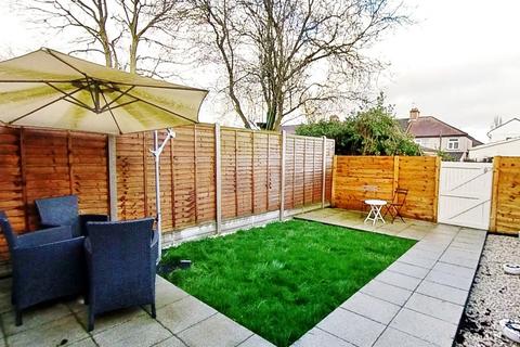 3 bedroom terraced house for sale, Barbican Road, Greenford UB6