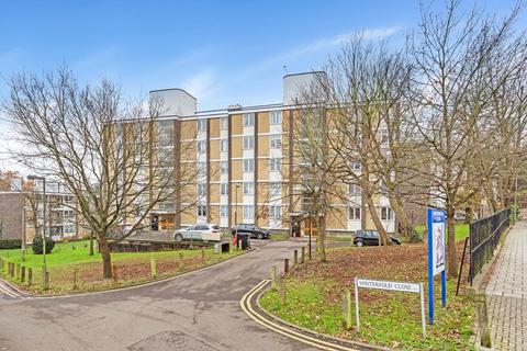 2 bedroom flat for sale, Winterfold Close, Southfields, SW19