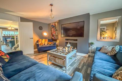 4 bedroom detached house for sale, Canadia Road, Battle, TN33