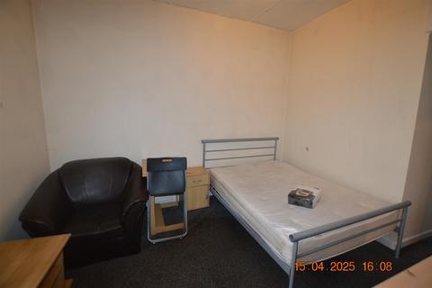 undefined, Birch Lane, Manchester M13