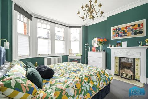 undefined, Hertford Road, London, N2