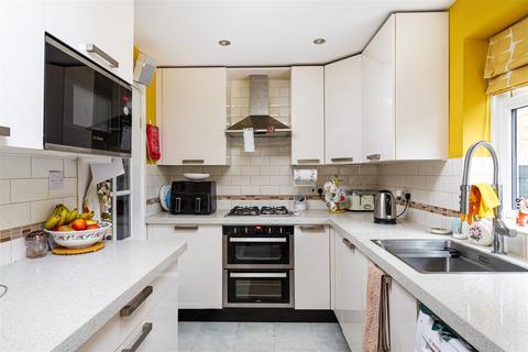 undefined, Lancar Close, Wigginton, York