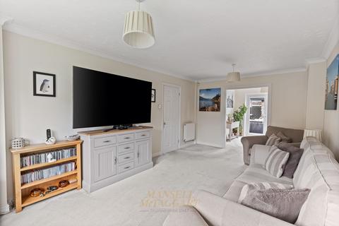 undefined, Quebec Close, Horley RH6