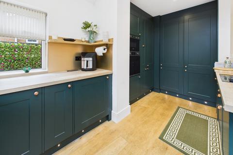 3 bedroom semi-detached house for sale, Holmley Lane, Dronfield, Derbyshire, S18