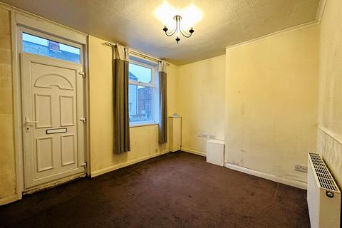 2 bedroom end of terrace house for sale, Weatherill Street, Goole