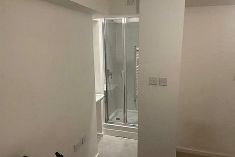 2 bedroom flat for sale, The Avenue, Leeds, LS9