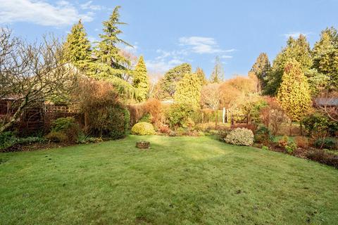 3 bedroom bungalow for sale, Windmill Road, Reading RG7