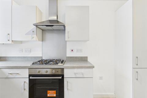 2 bedroom terraced house for sale, Redcliffe Close, Kinver