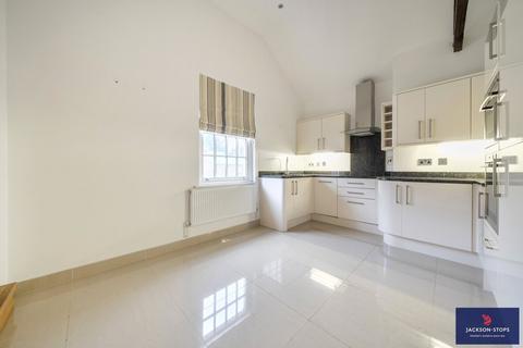 undefined, Ampthill Road, Silsoe, Bedford, Bedfordshire, MK45